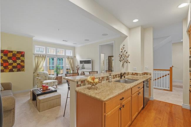 19 Loma Vista Lane