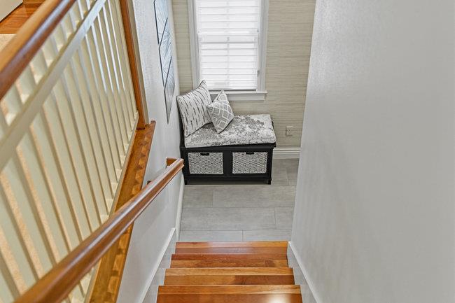19 Loma Vista Lane
