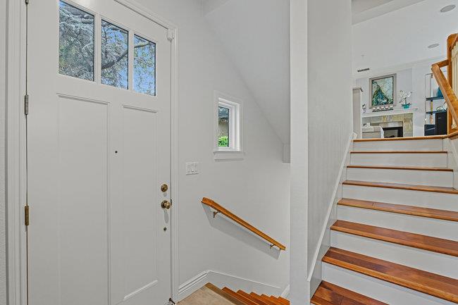 19 Loma Vista Lane