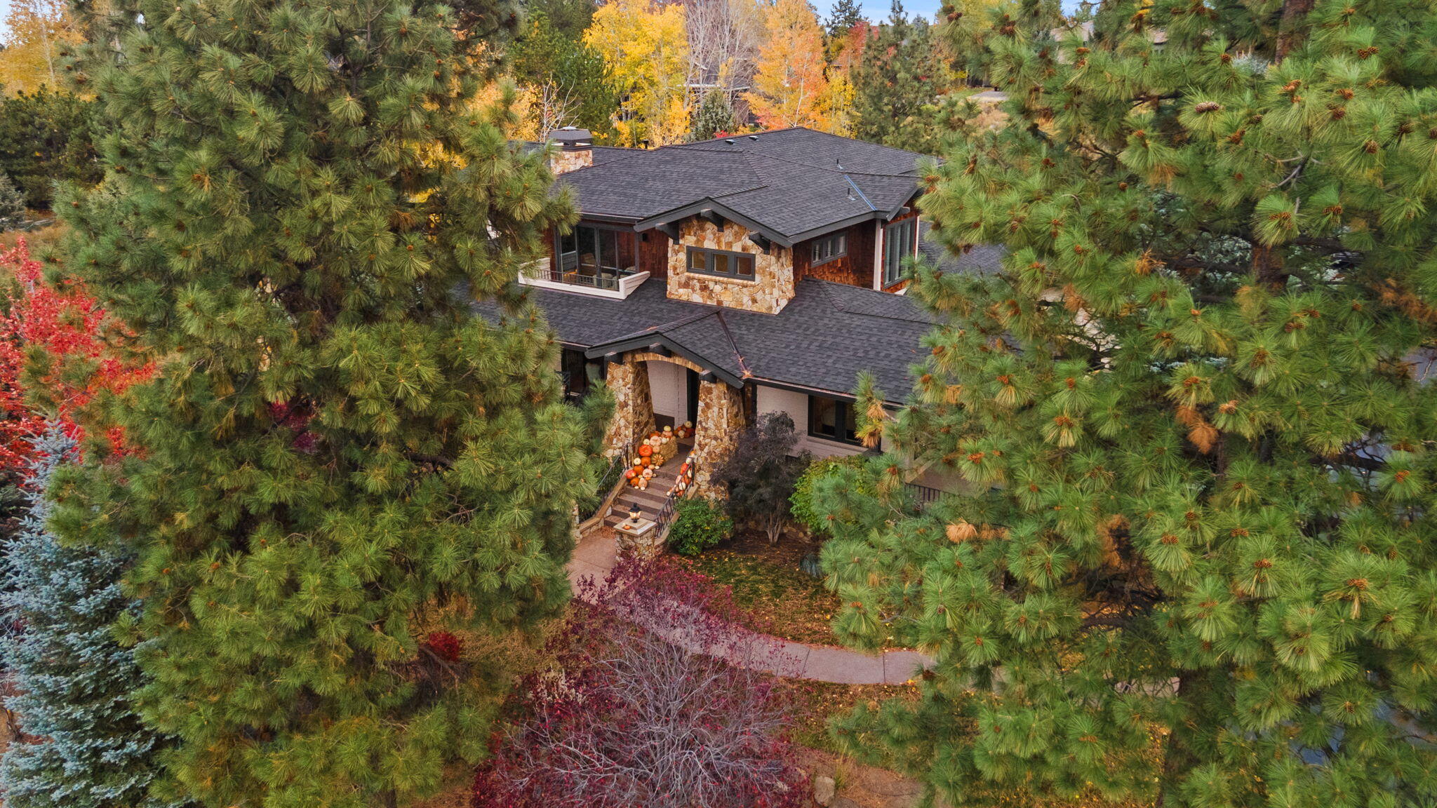 61454 Cultus Lake Court