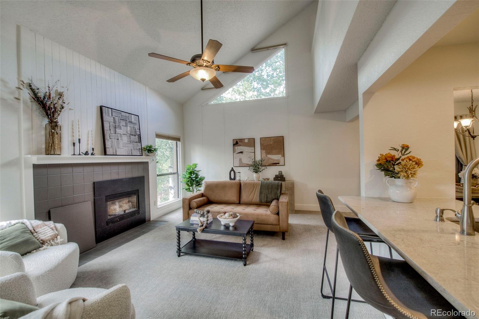 129 Broken Lance Drive Unit: B304