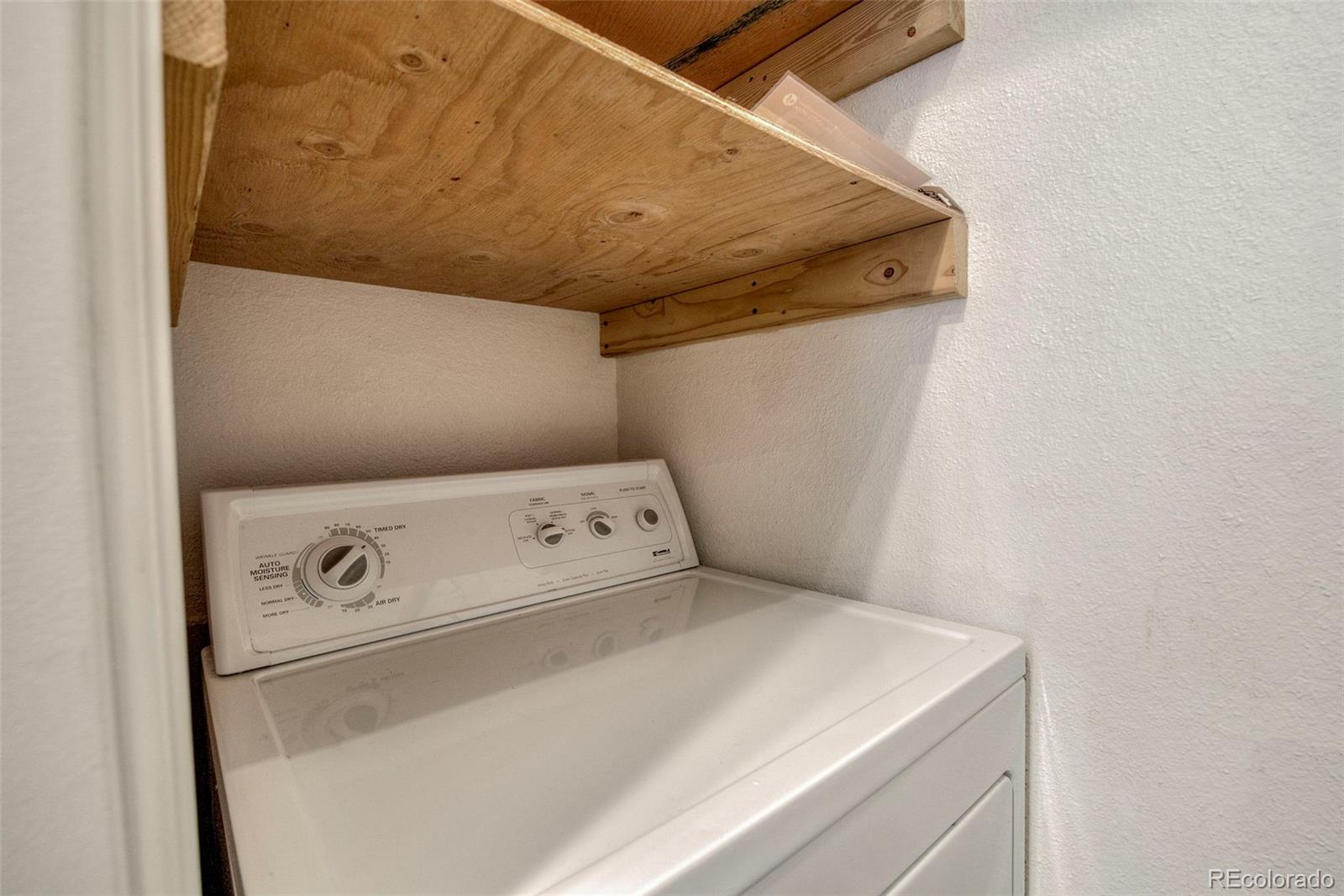 129 Broken Lance Drive Unit: B304