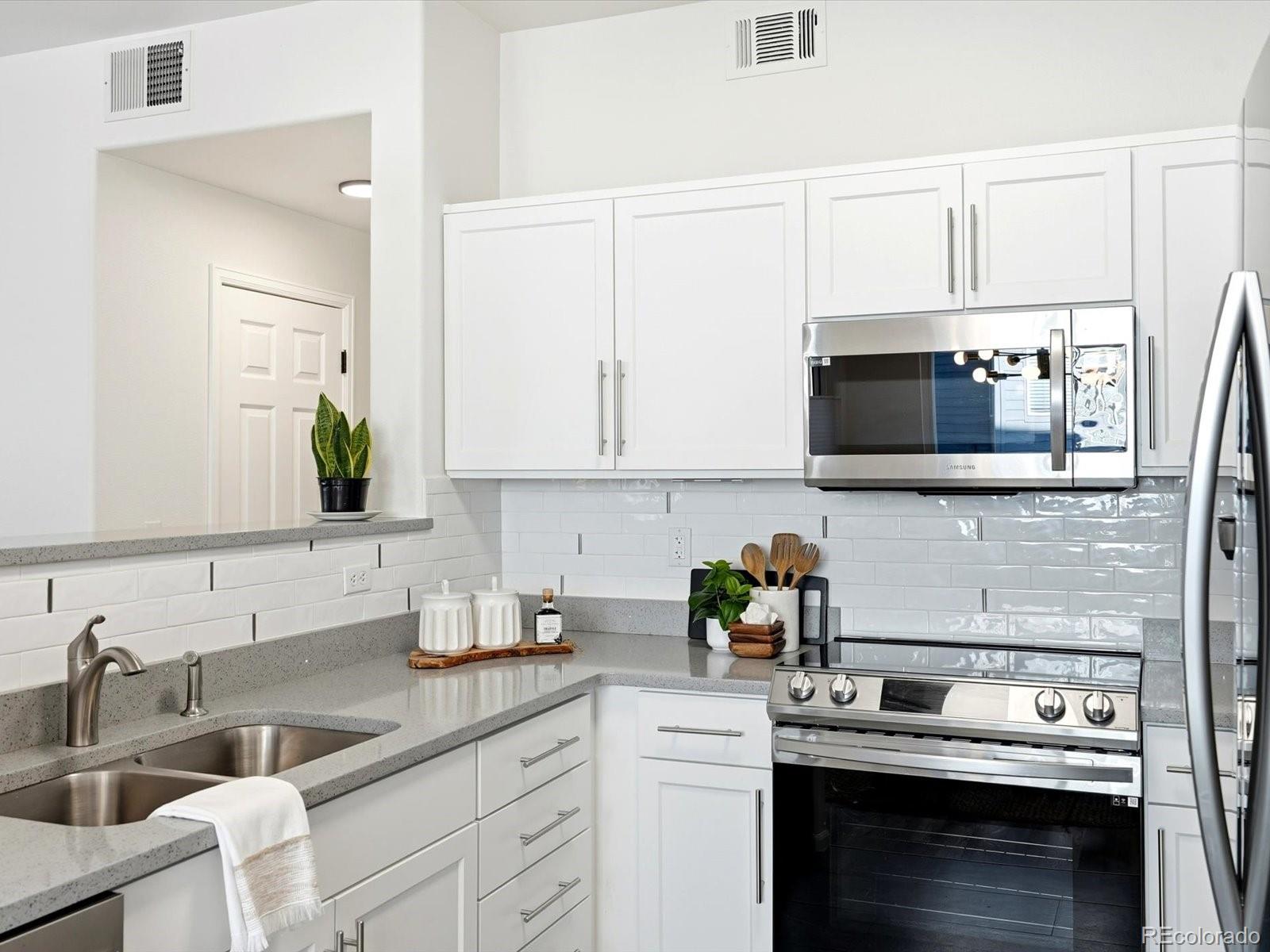 8500 E Jefferson Avenue Unit: C