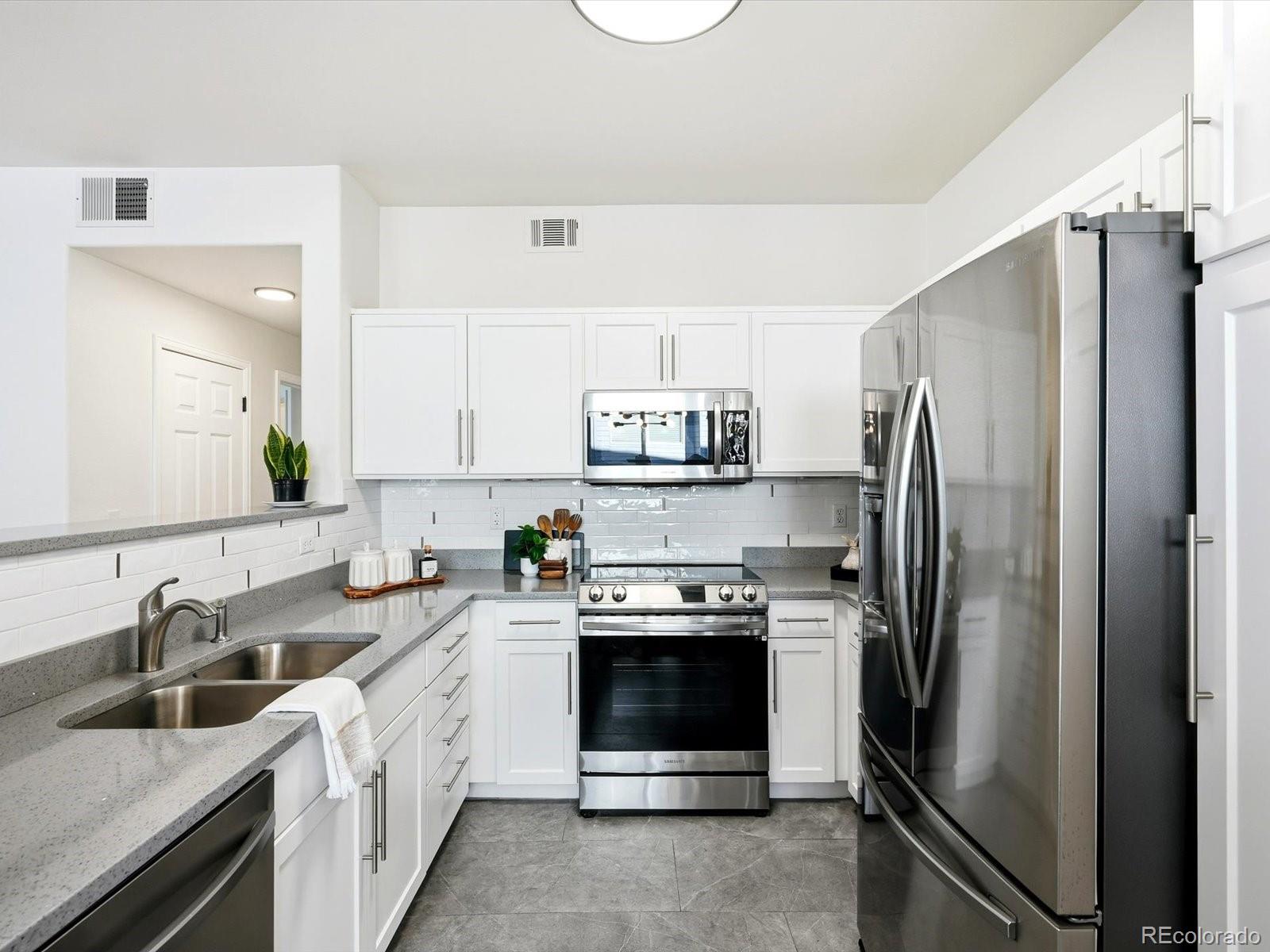 8500 E Jefferson Avenue Unit: C