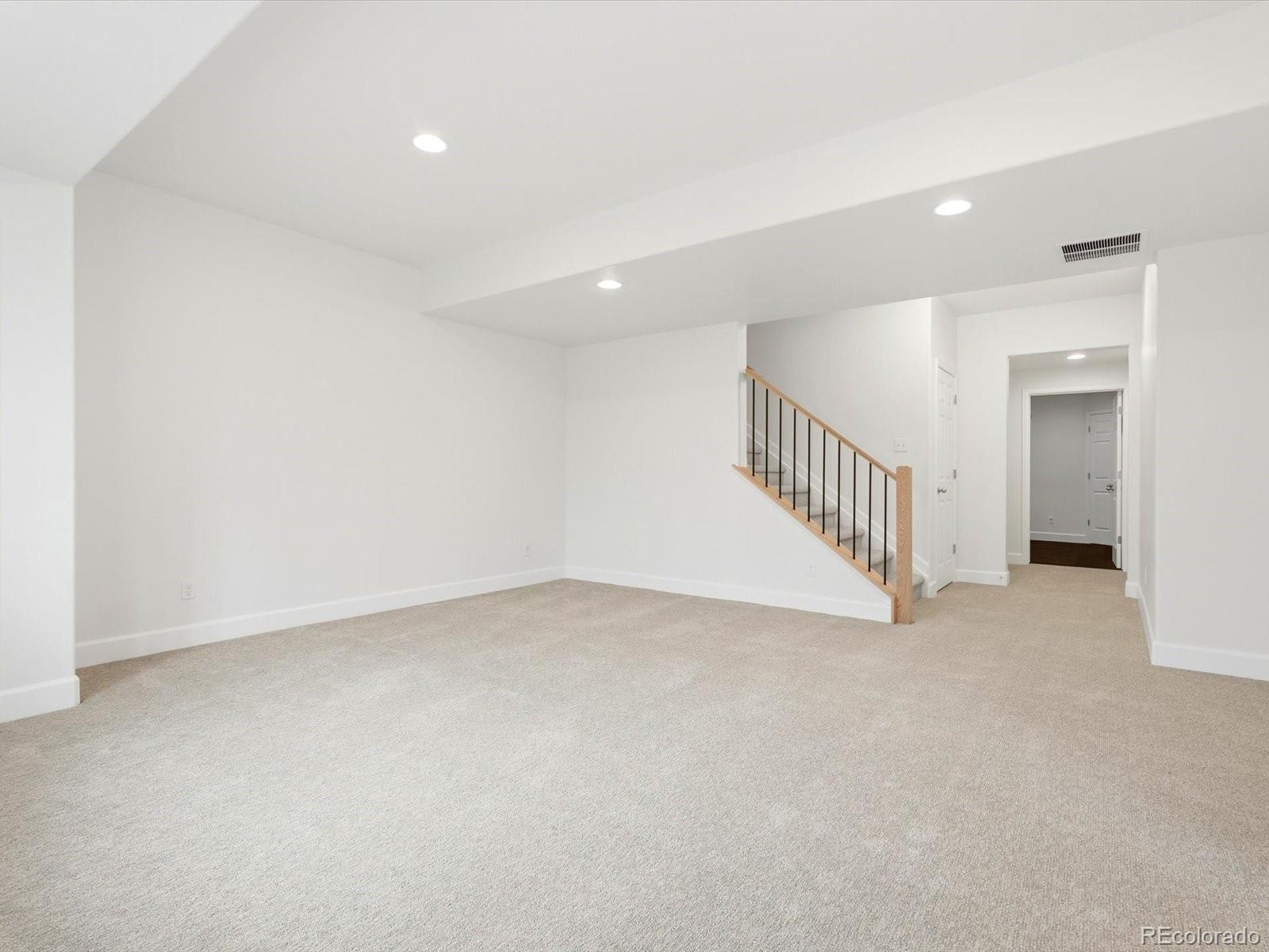 690 Tiger Lily Way