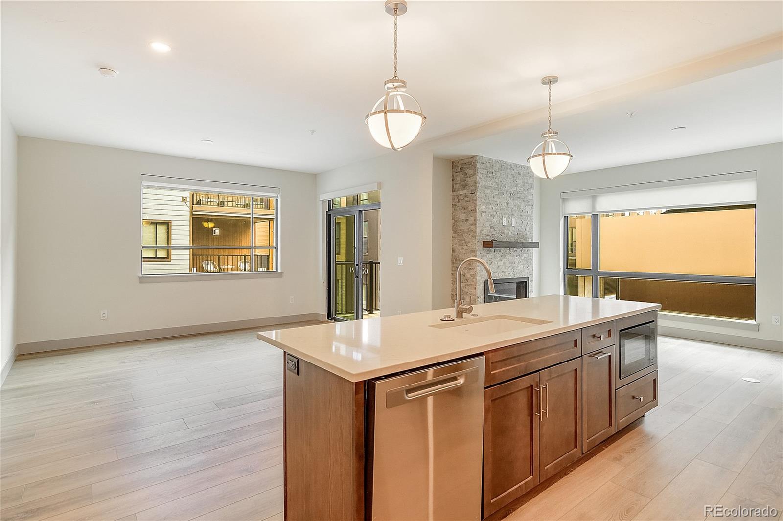 75 W 4th Street Unit: 204W