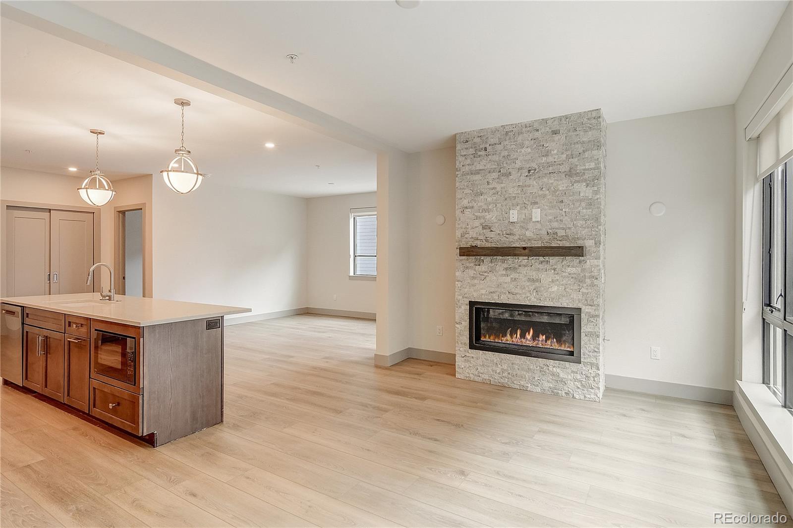 75 W 4th Street Unit: 204W