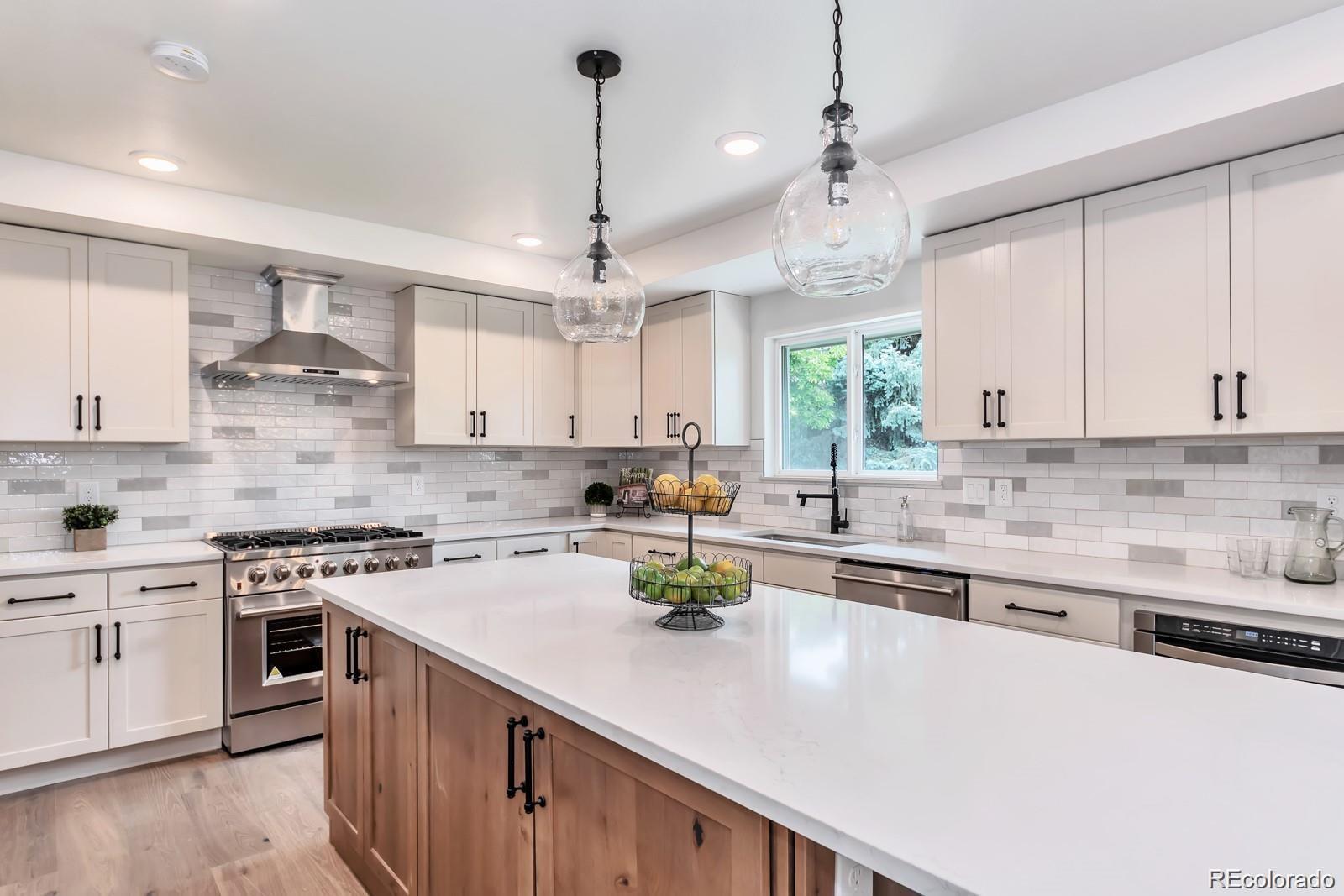 9057 Mountain Laurel Way