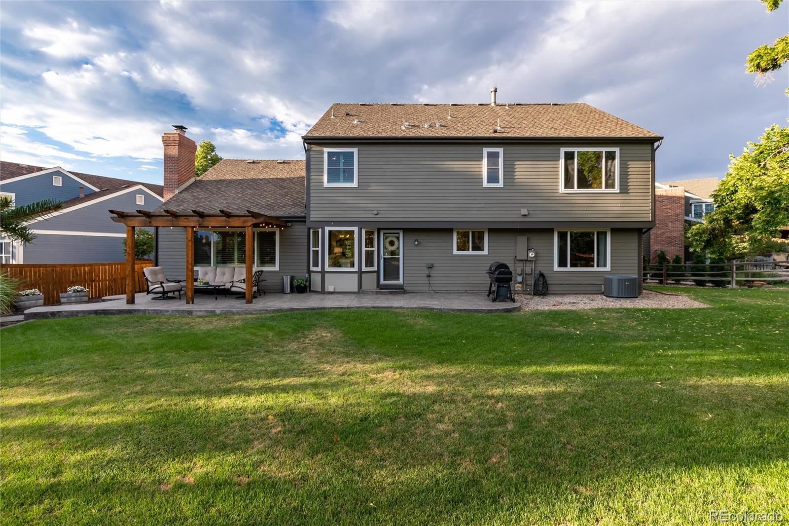 9057 Mountain Laurel Way