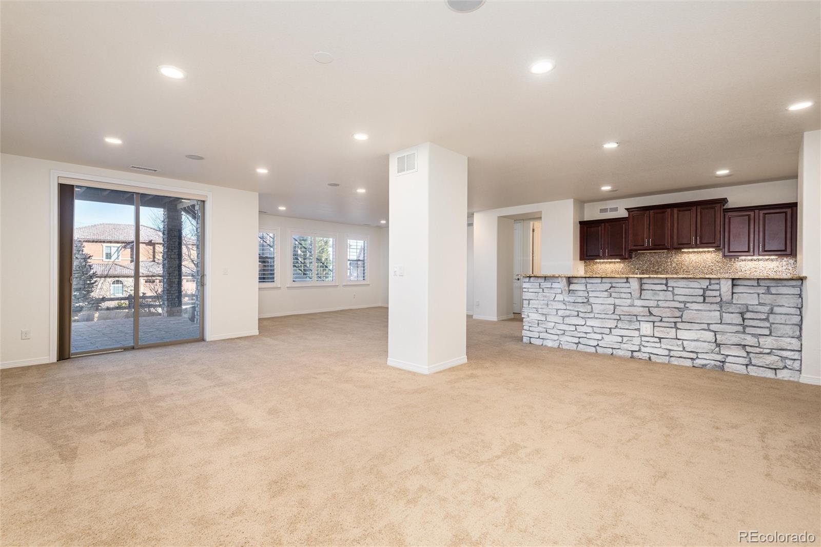 10698 Mountaingate Court