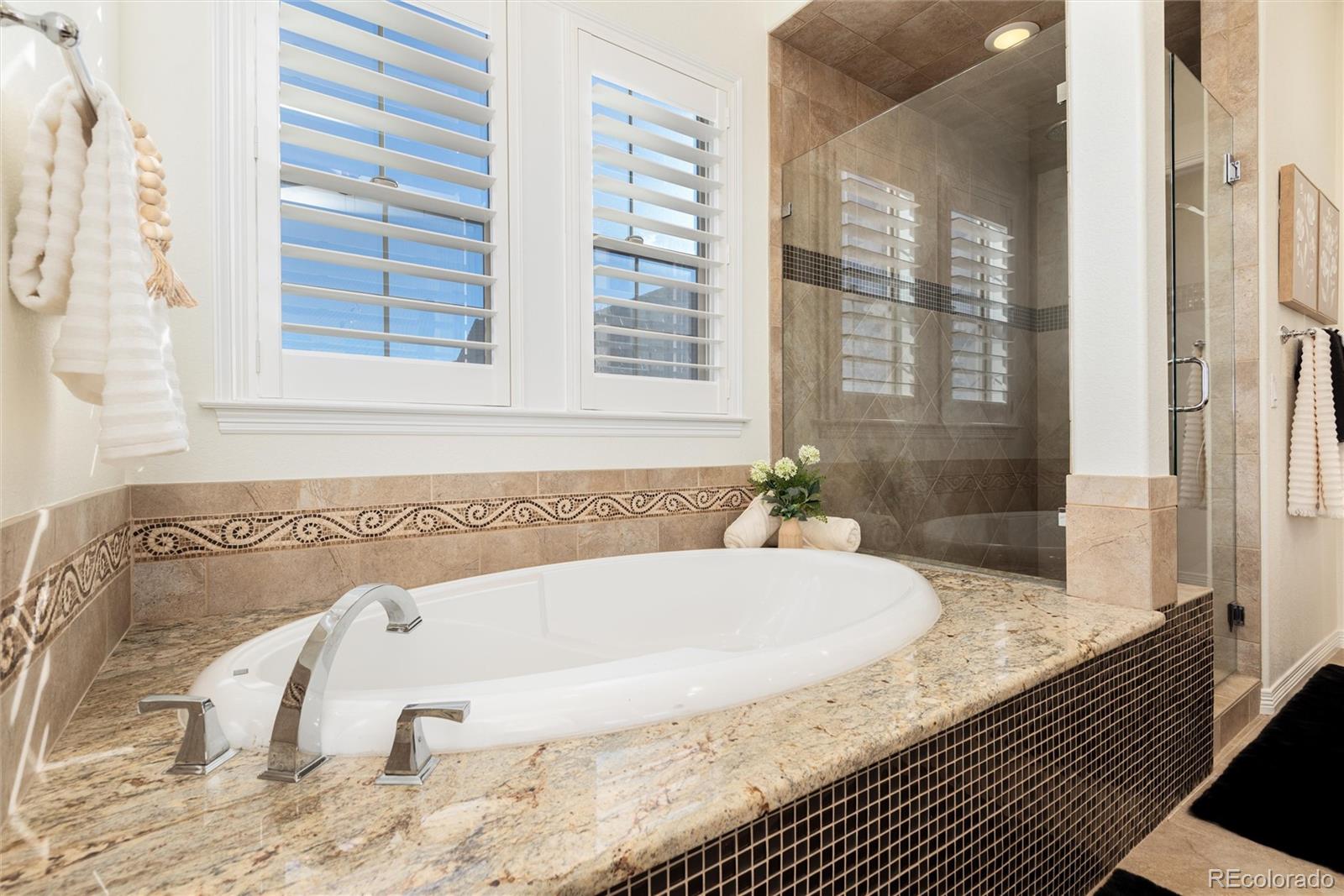 10698 Mountaingate Court