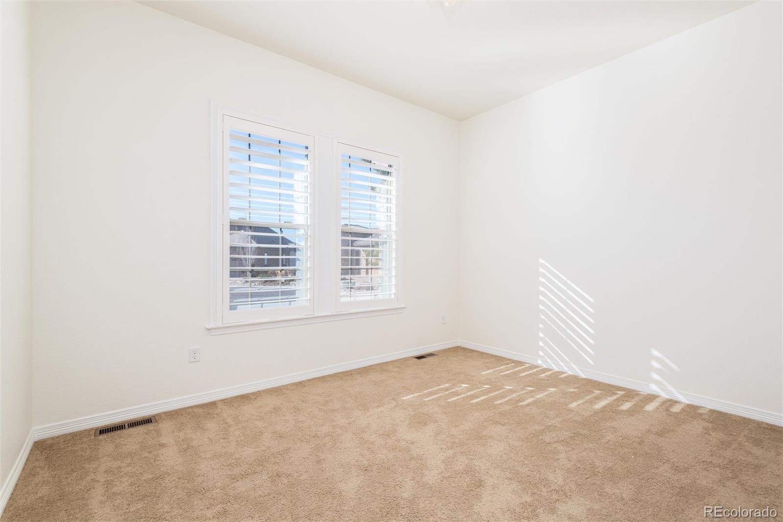 10698 Mountaingate Court