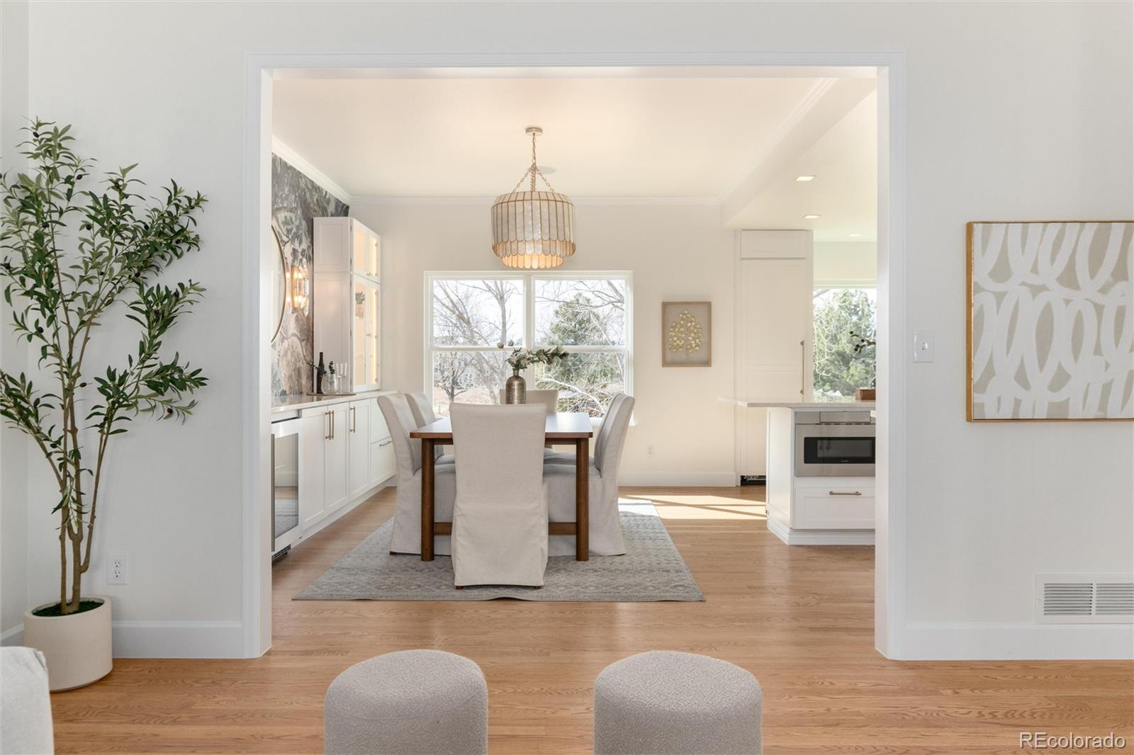 9047 Mountain Laurel Way