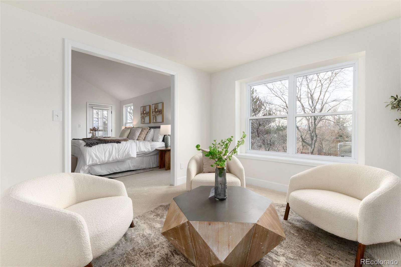 9047 Mountain Laurel Way