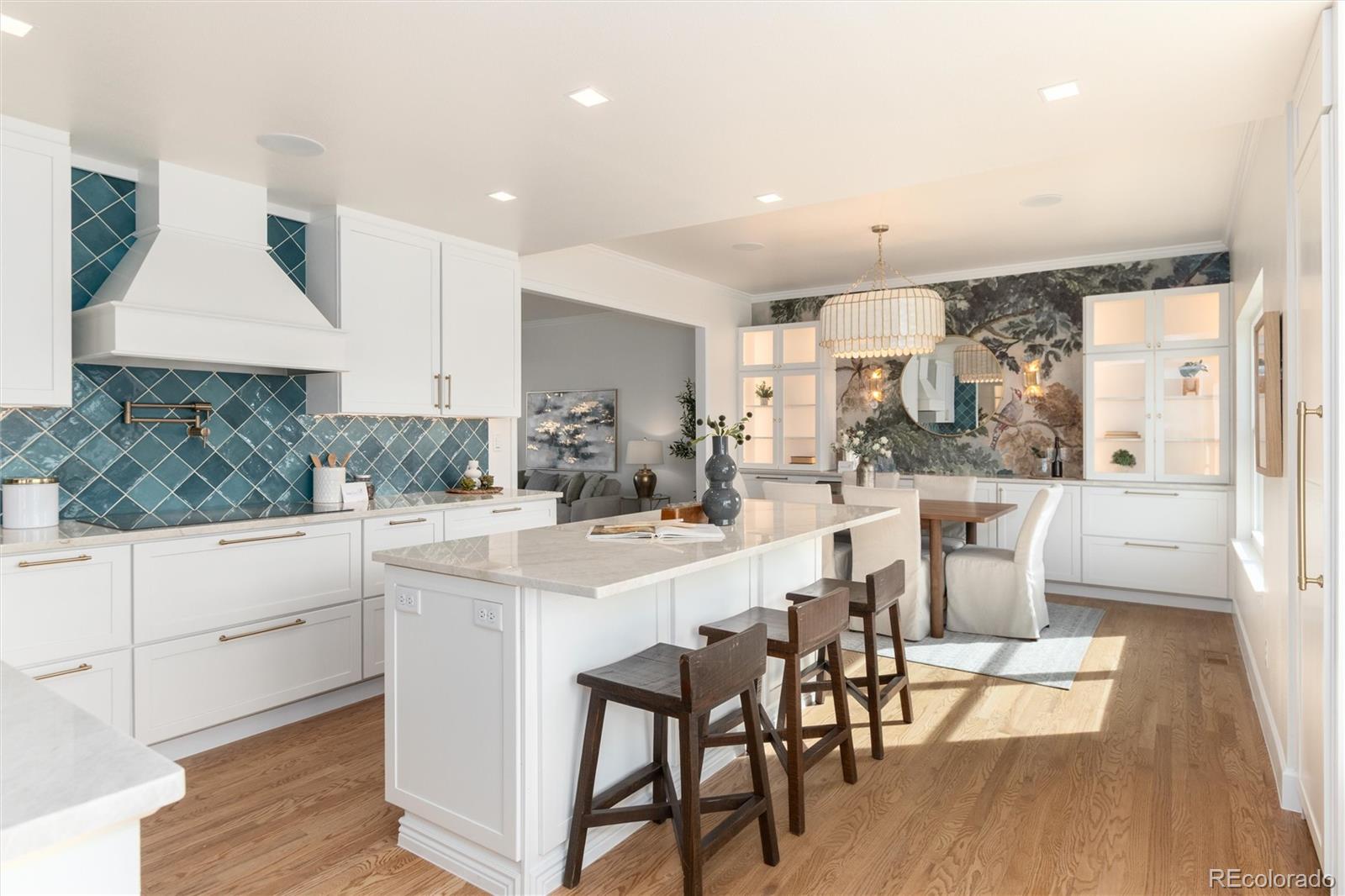 9047 Mountain Laurel Way