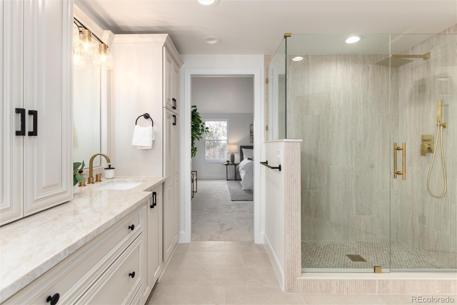 9047 Mountain Laurel Way