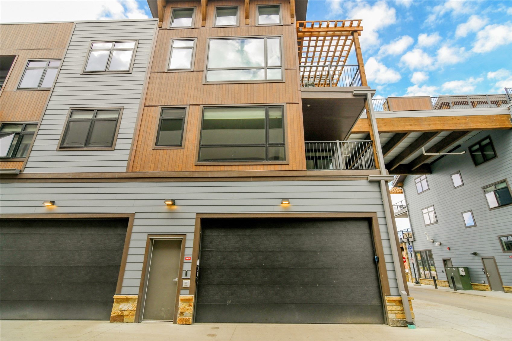 75 W 4th STREET 204W