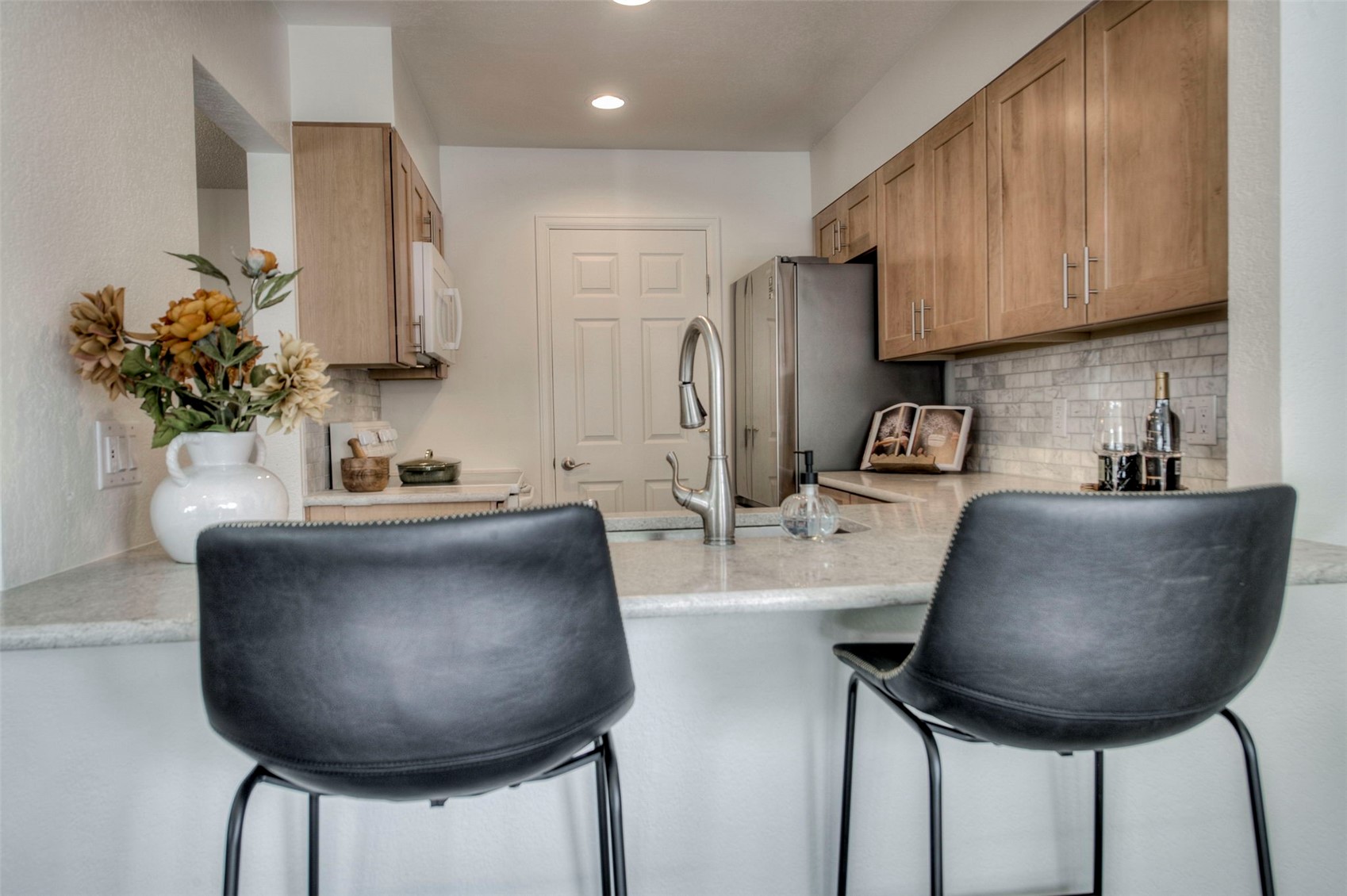 129 Broken Lance DRIVE B304