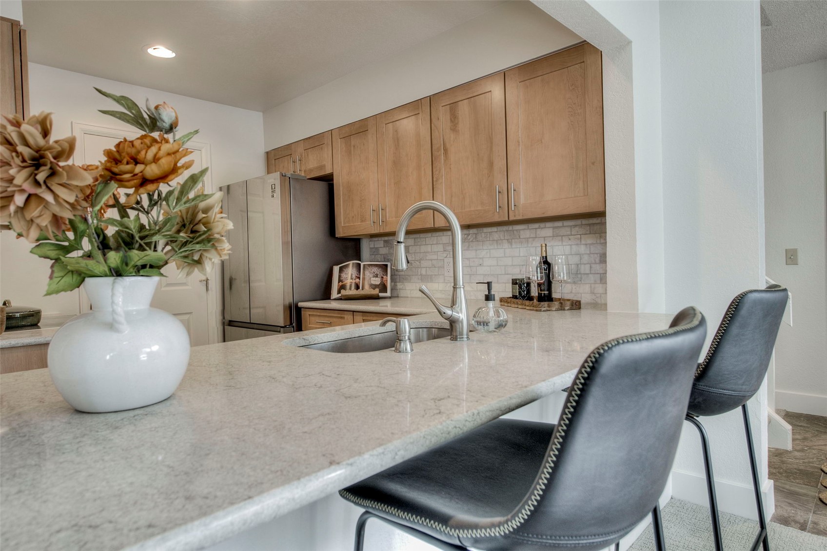 129 Broken Lance DRIVE B304