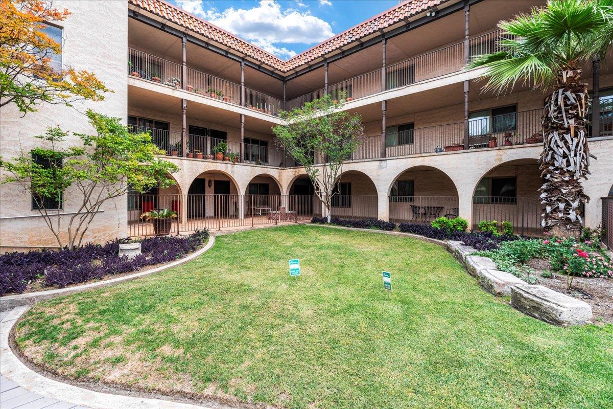 505 W 7th ST # 313