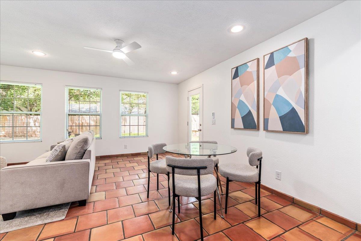 4805 Canyonbend CIR