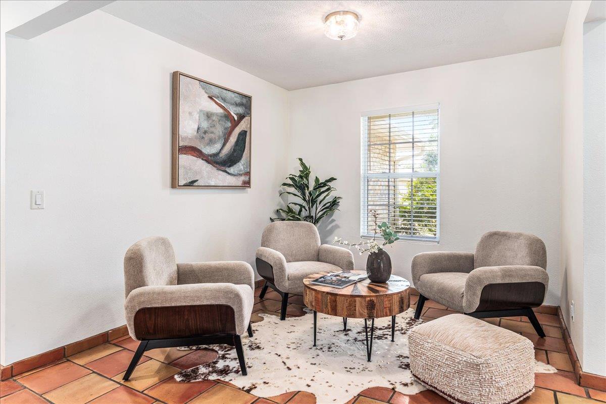4805 Canyonbend CIR