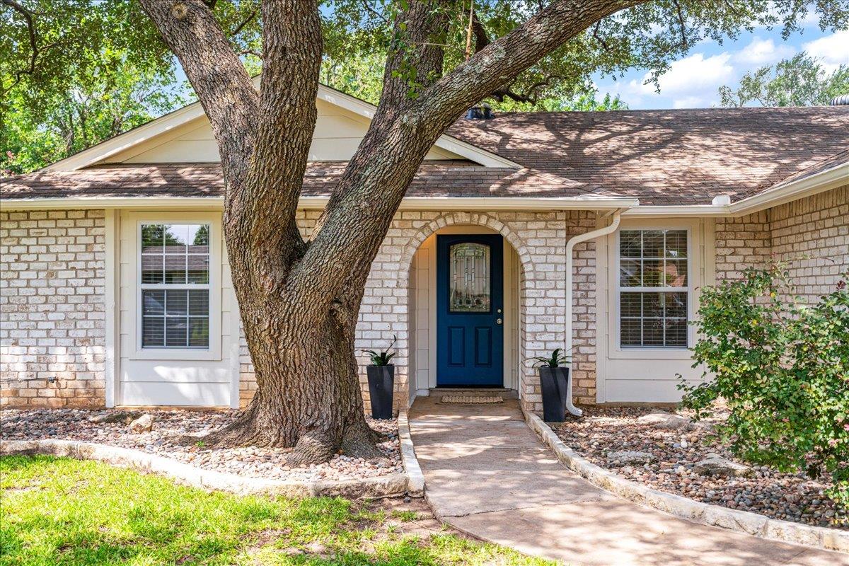 4805 Canyonbend CIR