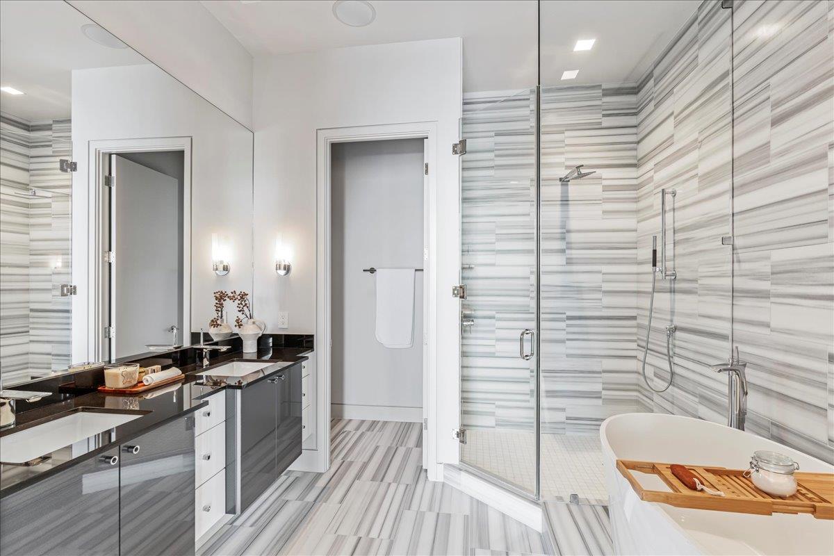 360 Nueces ST # 4305