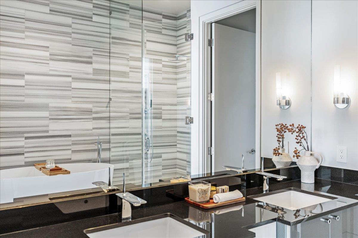 360 Nueces ST # 4305