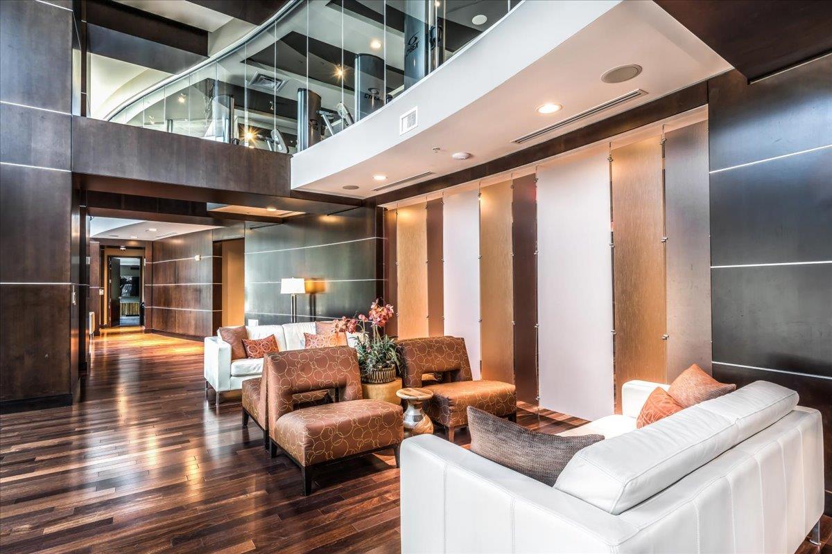 360 Nueces ST # 4305