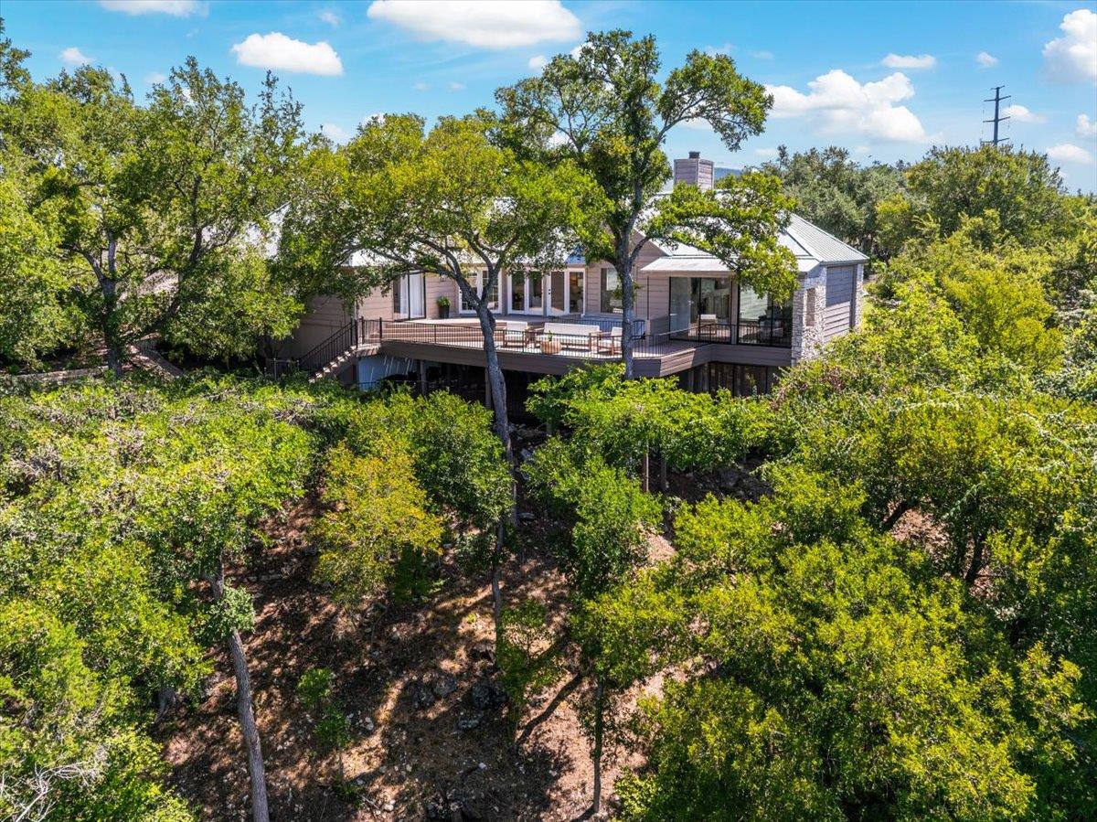 1306 Quaker Ridge DR