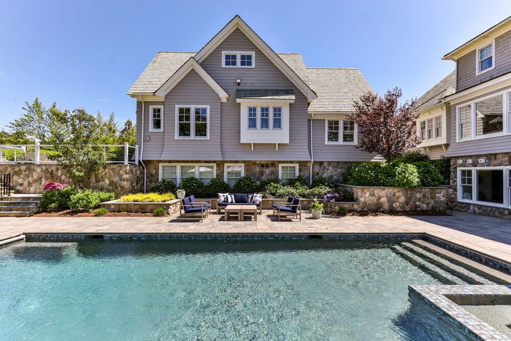 114 Cranberry Lane