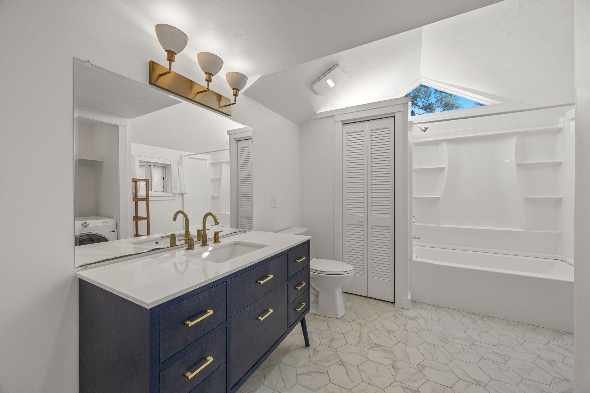 69 Pine Grove Avenue