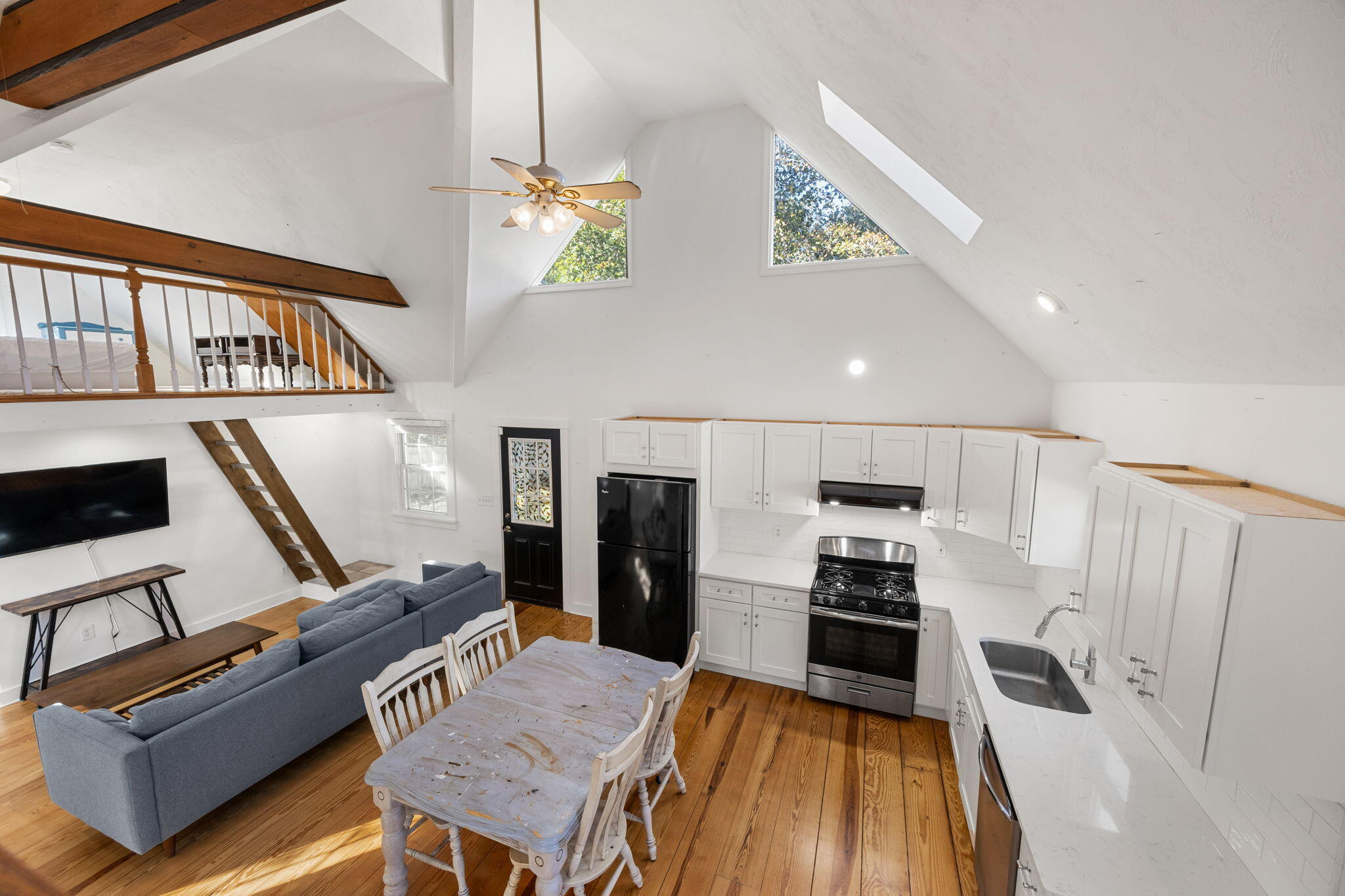 69 Pine Grove Avenue