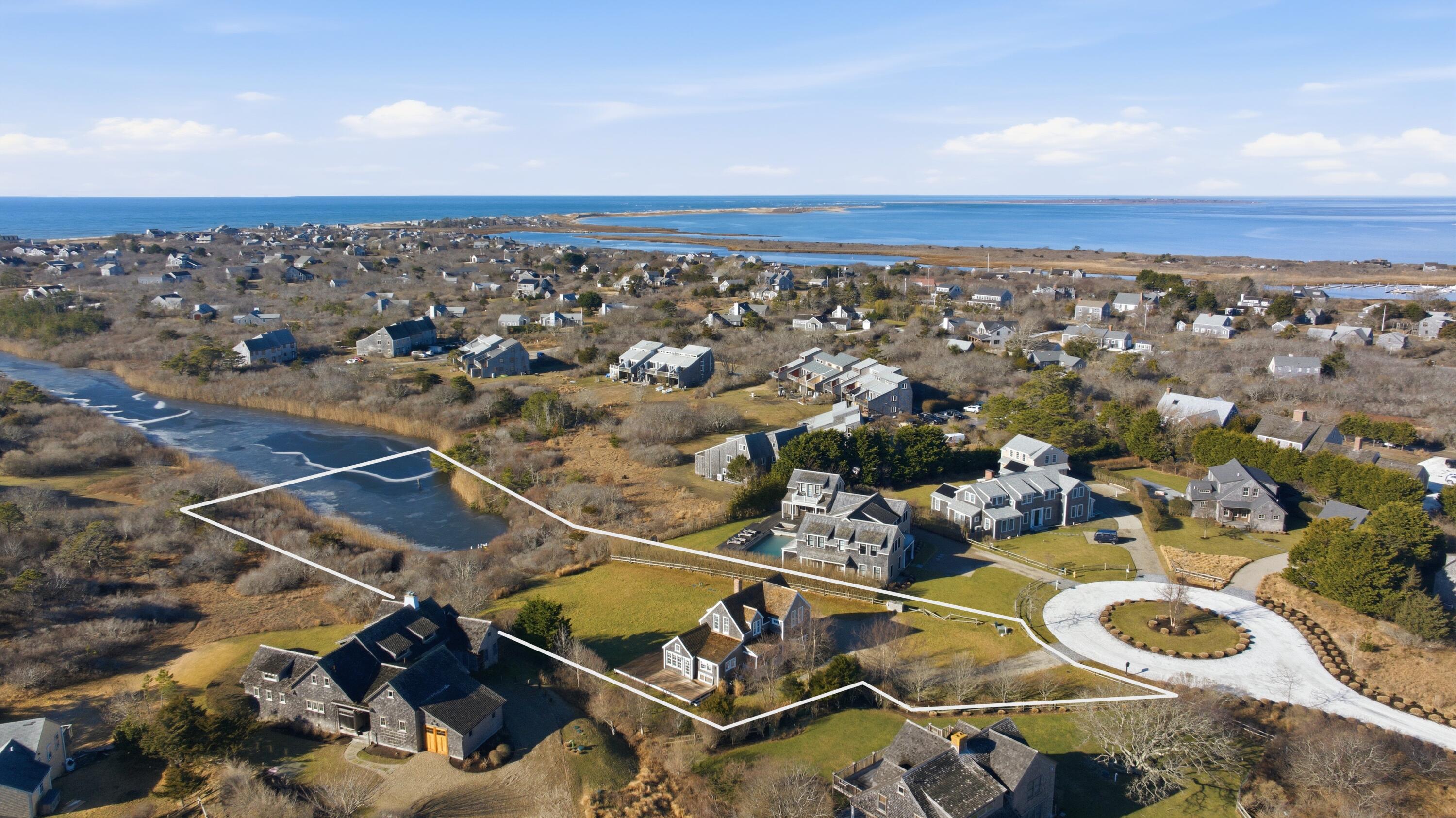 4 Goose Cove Way