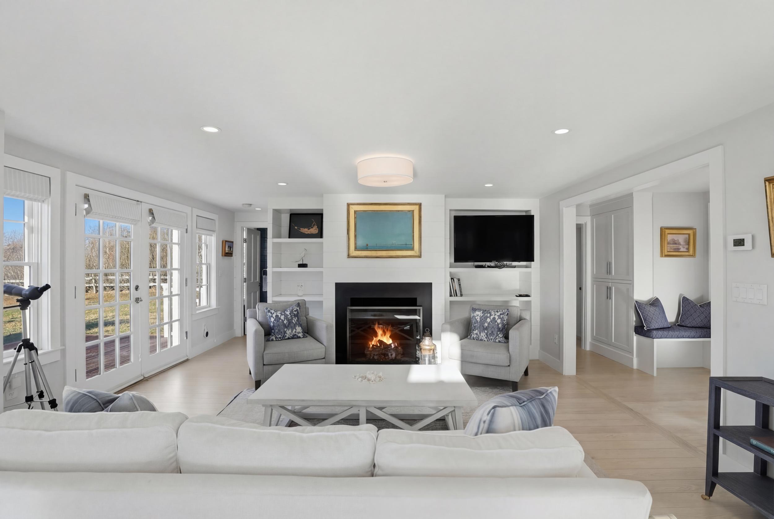 4 Goose Cove Way