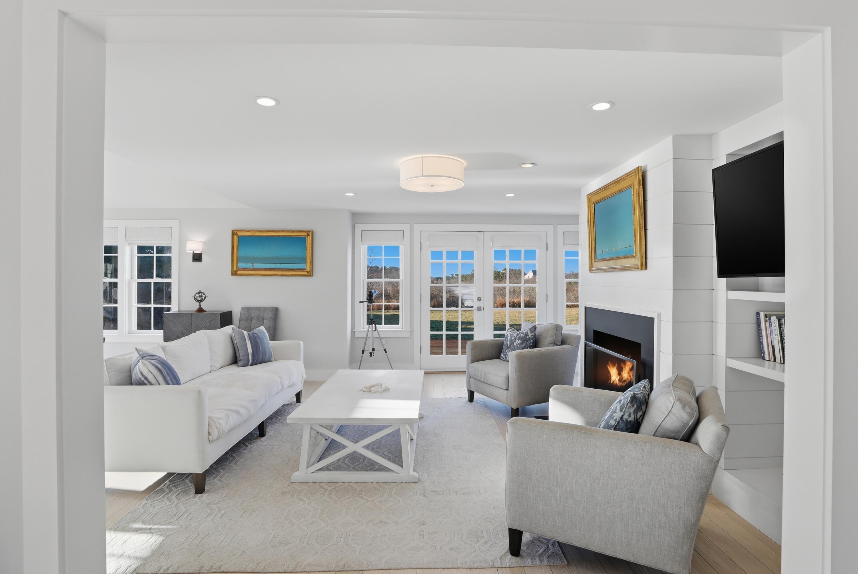 4 Goose Cove Way
