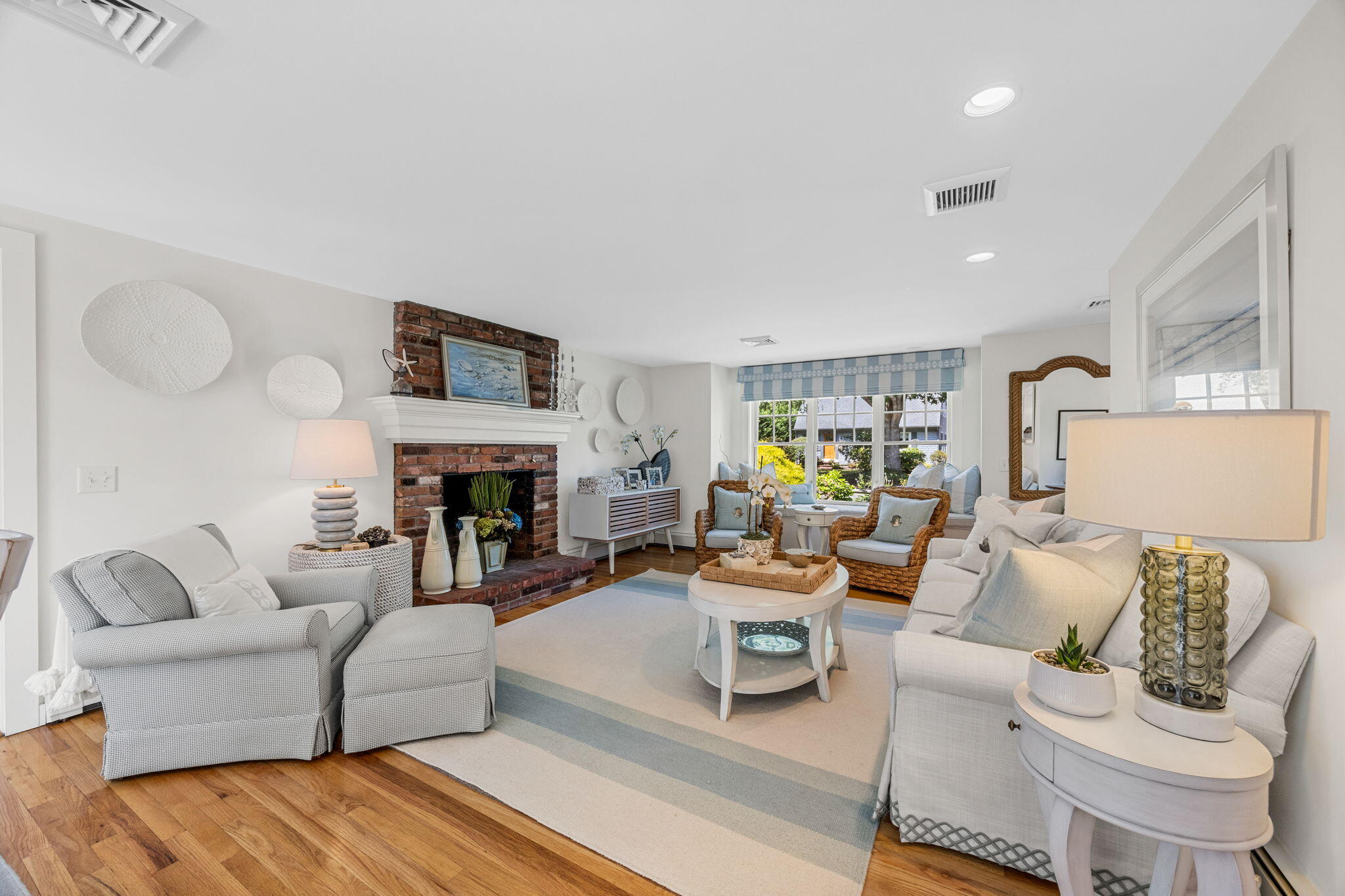 63 Idle Way