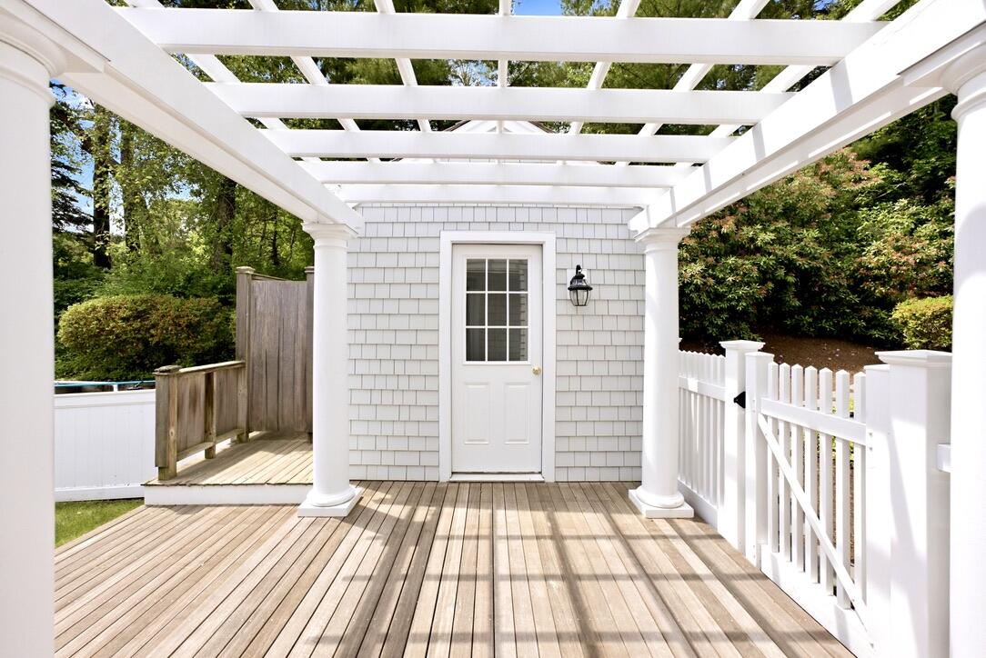375 Baxters Neck Road