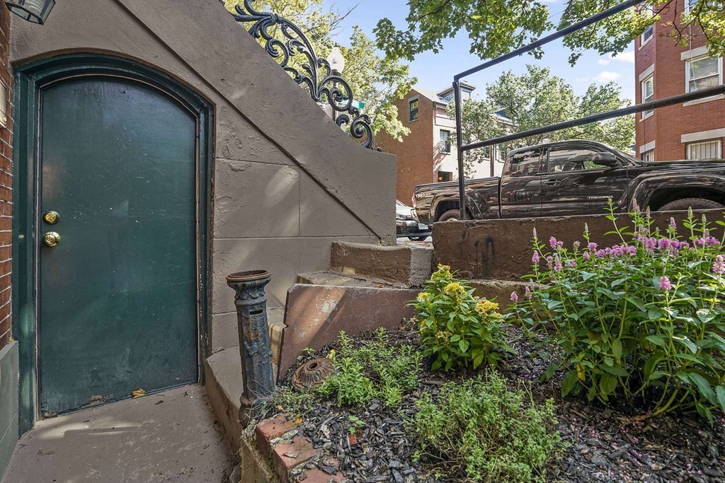 15 Milford Street # 1