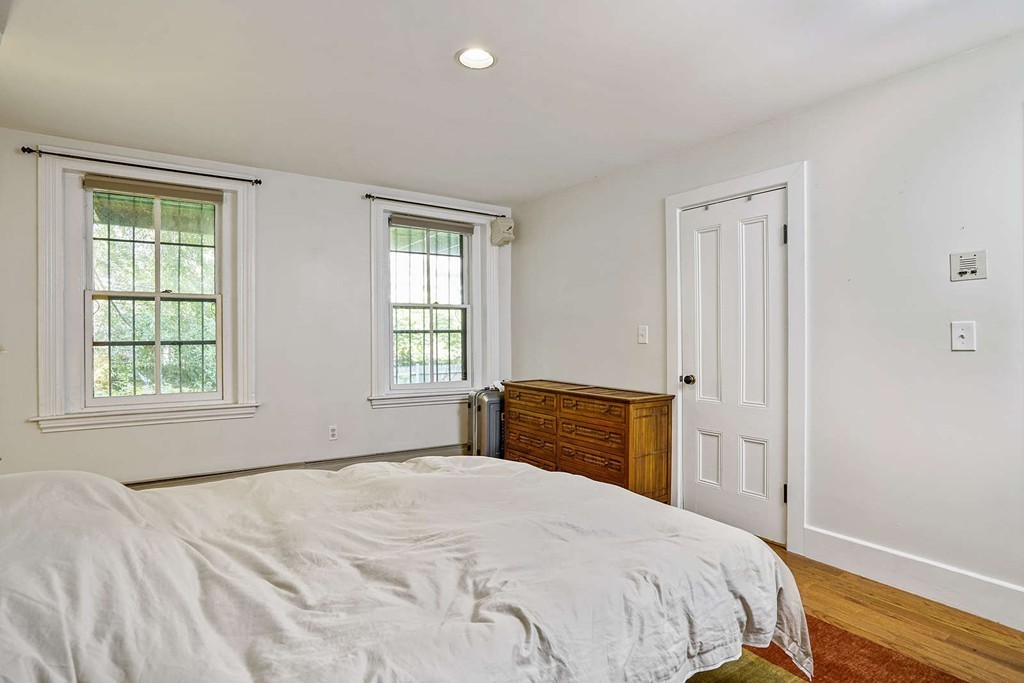 15 Milford Street # 1