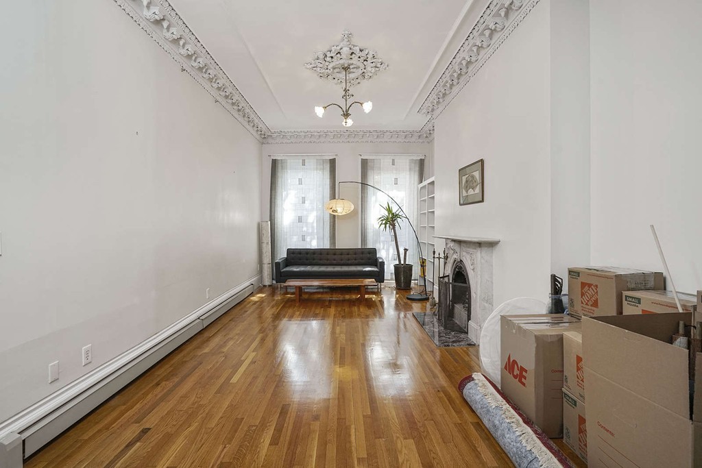 15 Milford Street # 1