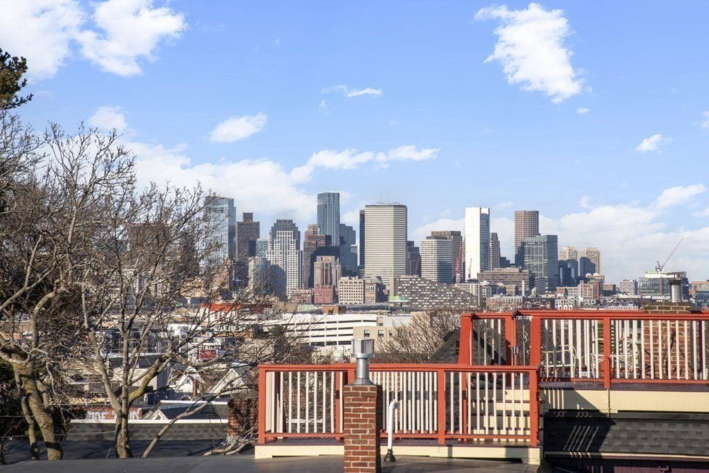 41 Cushing Ave # 4