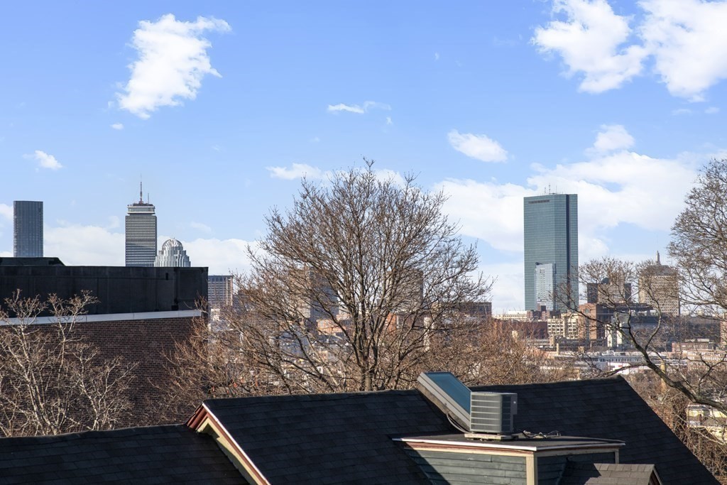 41 Cushing Ave # 4