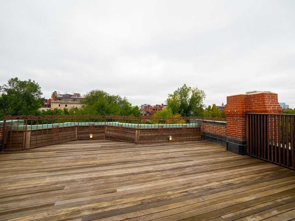 218 Commonwealth Avenue # 04