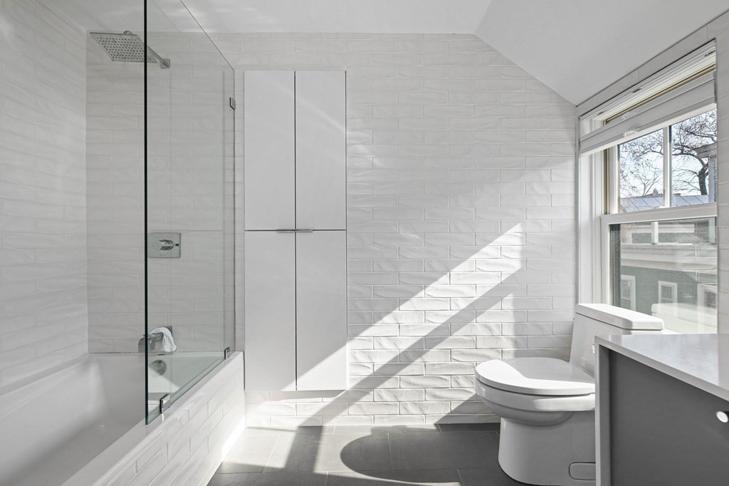 137 Mount Auburn Street # 2