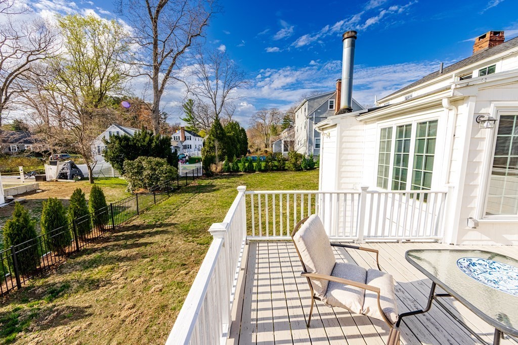 63 Oak Ridge Road