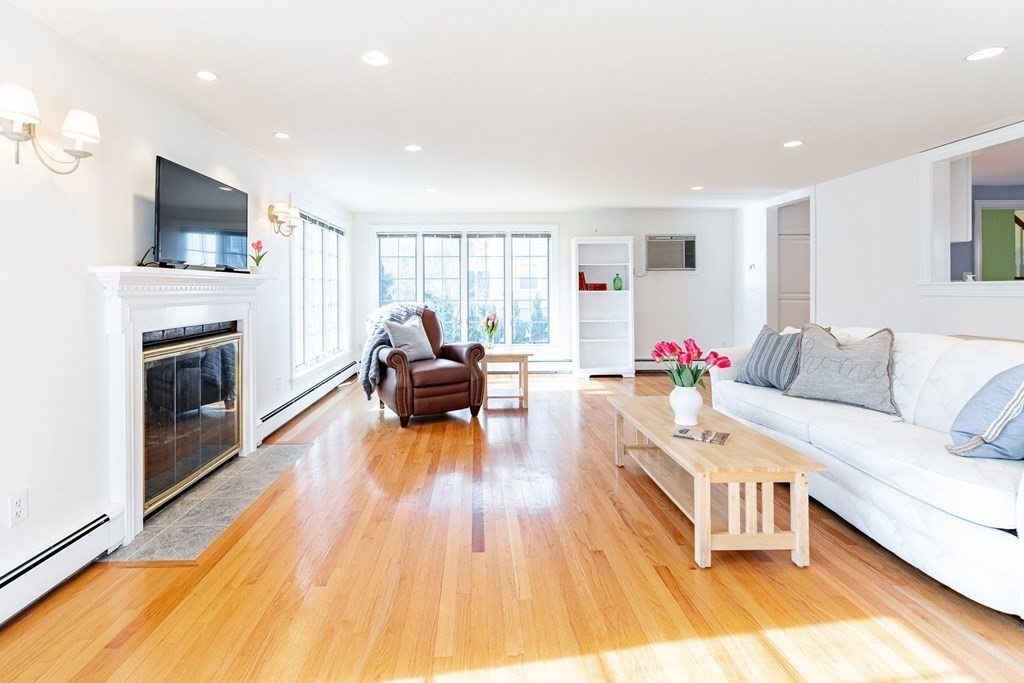 63 Oak Ridge Road