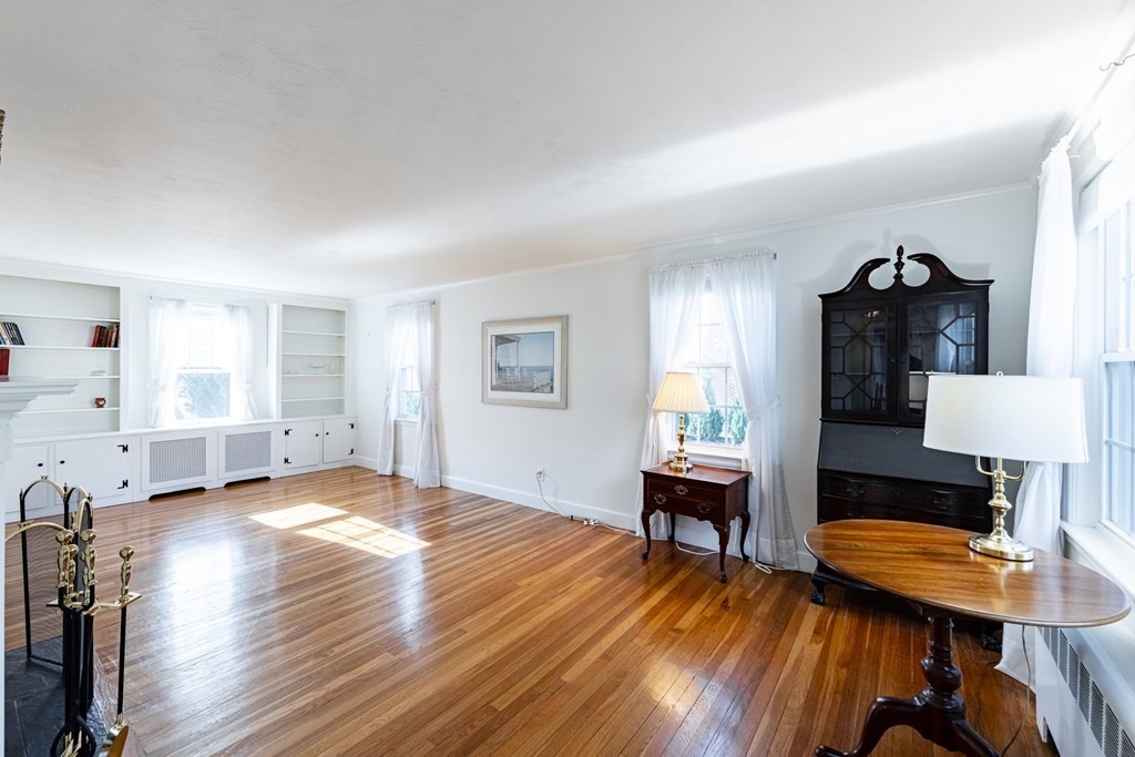 63 Oak Ridge Road