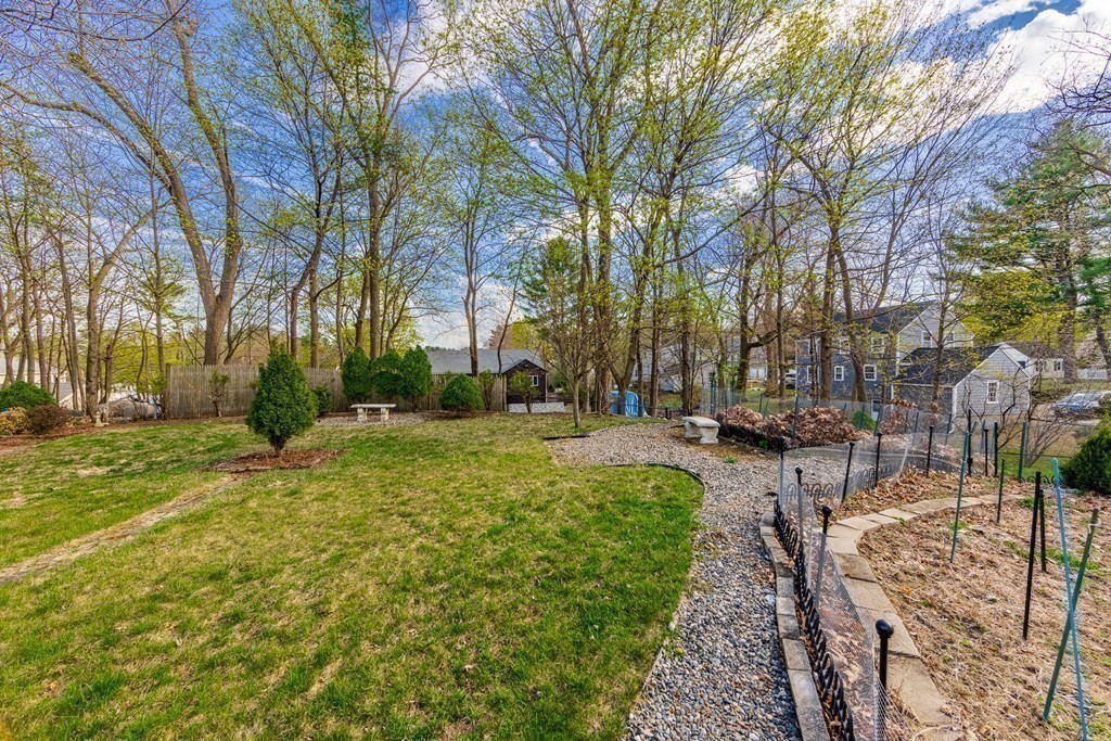 63 Oak Ridge Road
